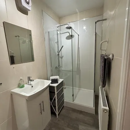 公寓 Omega - 3 Bedrooms - Sleeps 5 *