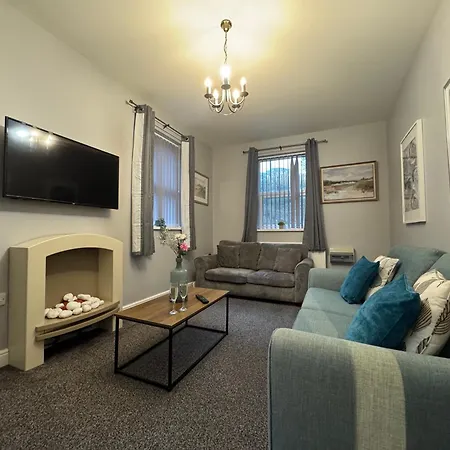 Omega - 3 Bedrooms - Sleeps 5 Lägenhet *