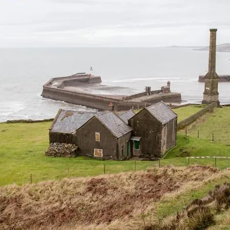 Omega - 3 Bedrooms - Sleeps 5 Apartment *